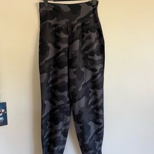Old Navy Black Camouflage Joggers